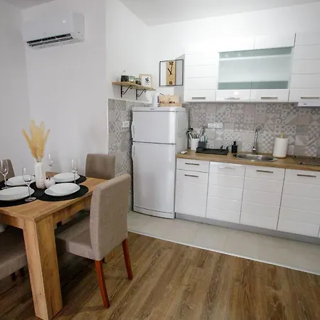 Paratetis 2 Lägenhet Palić