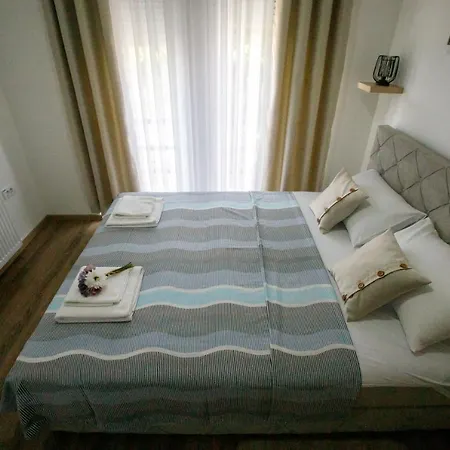 Apartamento Paratetis 2