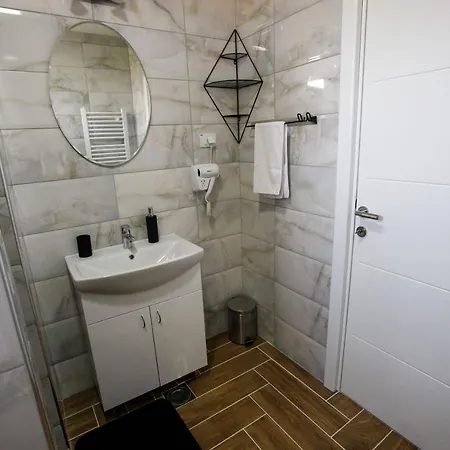 Paratetis 2 * Palić