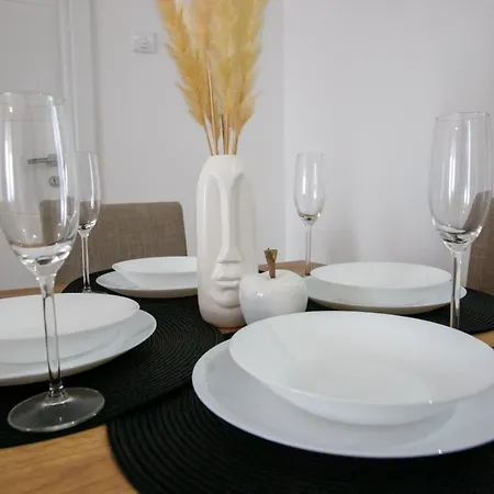 Paratetis 2 Apartamento